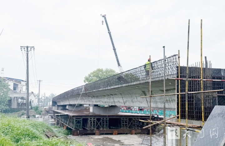楚商張場大橋預(yù)計8月建成通車